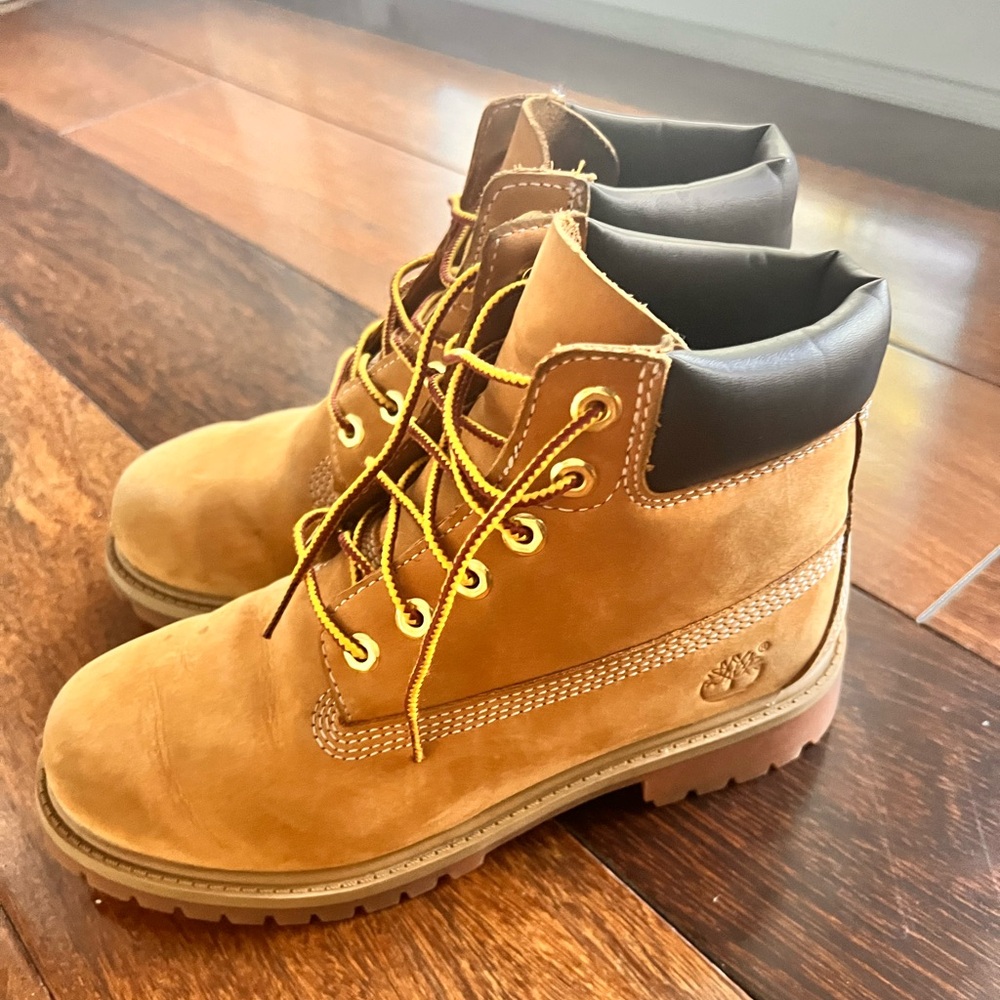 TIMBERLAND kids size 3 (35) waterproof boots - light brown